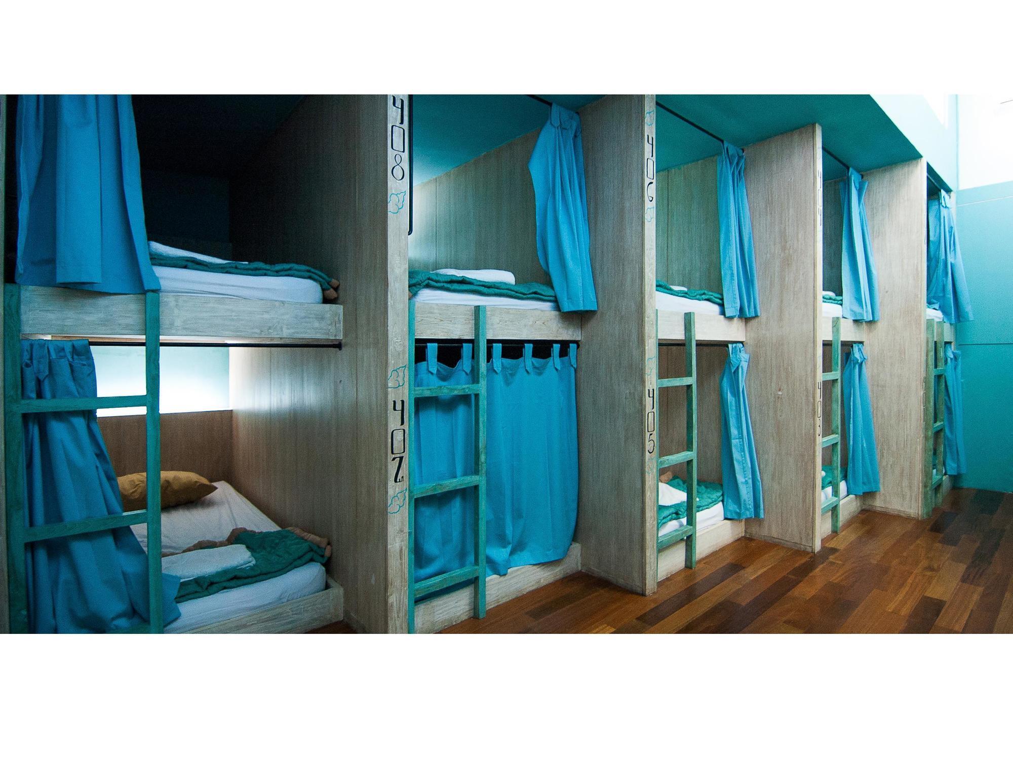 Nau Here Hostel كوتا المظهر الخارجي الصورة