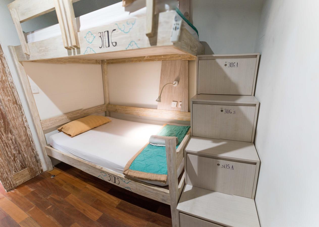 Nau Here Hostel كوتا المظهر الخارجي الصورة