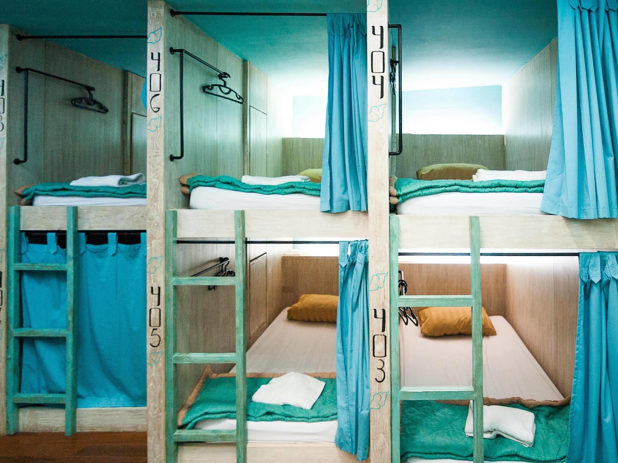 Nau Here Hostel كوتا المظهر الخارجي الصورة