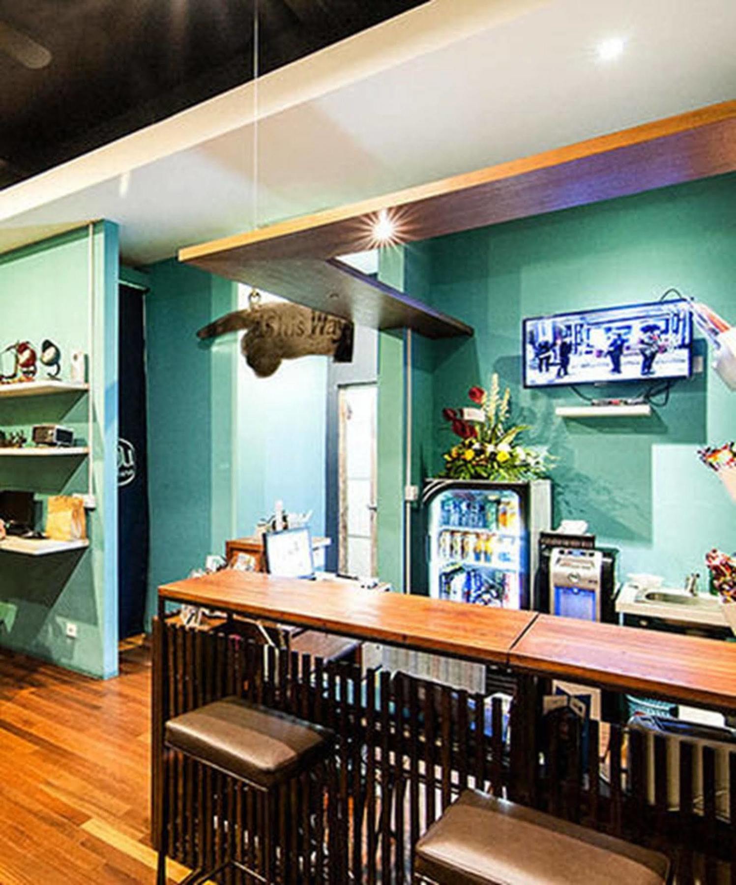 Nau Here Hostel كوتا المظهر الخارجي الصورة
