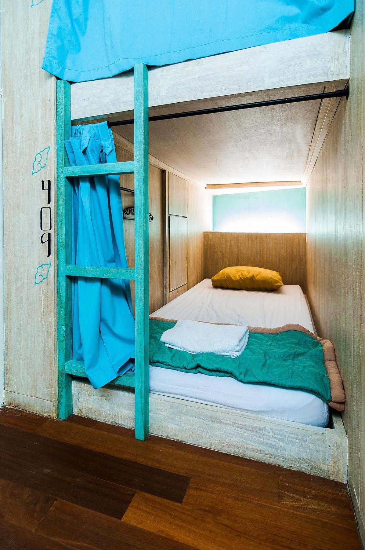 Nau Here Hostel كوتا المظهر الخارجي الصورة